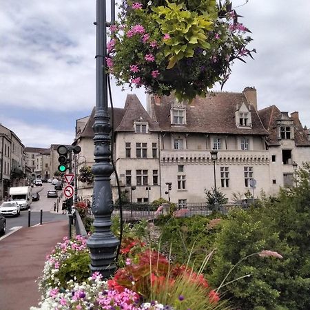 Logis 8 St Front Gite Urbain Périgueux Eksteriør billede