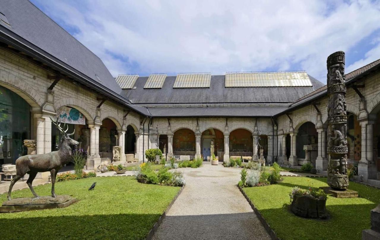 Logis 8 St Front Gite Urbain Périgueux Eksteriør billede